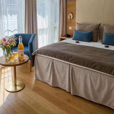 Hotel Karljohansvern, Sjomilitaere Samfund Horten